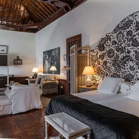 Hotel Isla Baja 4*