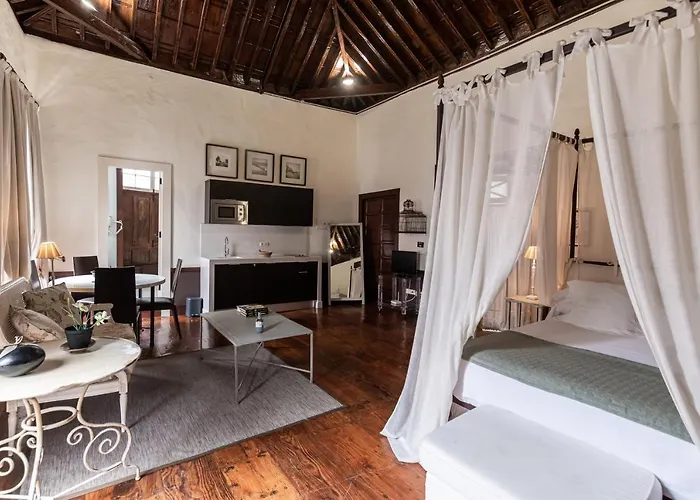 伊斯拉巴哈套房酒店 4* 加拉奇科