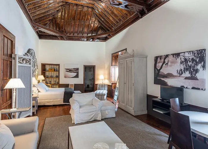 伊斯拉巴哈套房酒店 4*