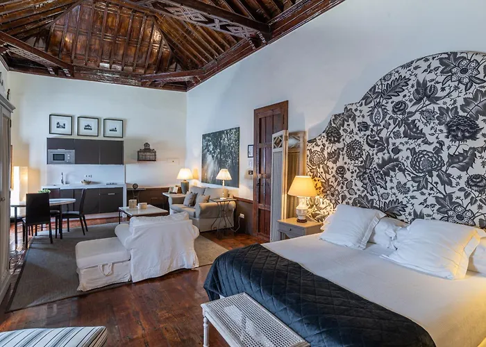 伊斯拉巴哈套房酒店