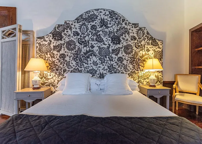 伊斯拉巴哈套房酒店 4*