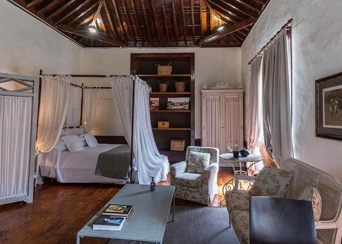 伊斯拉巴哈套房酒店