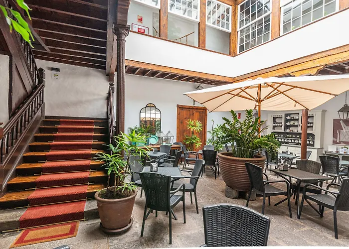 伊斯拉巴哈套房酒店 加拉奇科