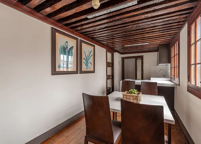 伊斯拉巴哈套房酒店 酒店 加拉奇科