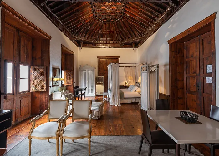 伊斯拉巴哈套房酒店 4* 加拉奇科