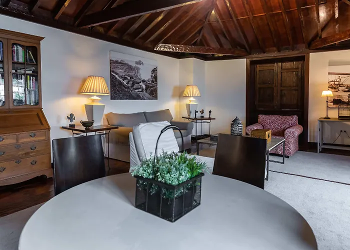 伊斯拉巴哈套房酒店 4*