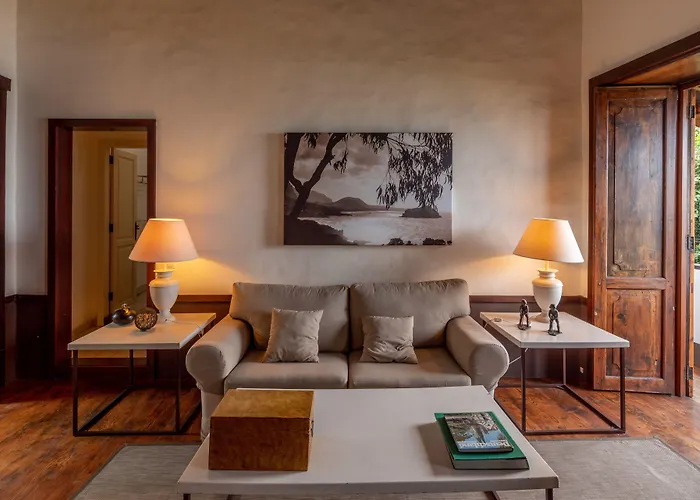 酒店 伊斯拉巴哈套房酒店 4*