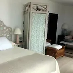 Hotel Isla Baja