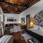 Isla Baja Hotel
