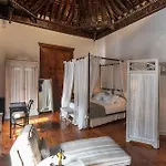 Isla Baja Hotel